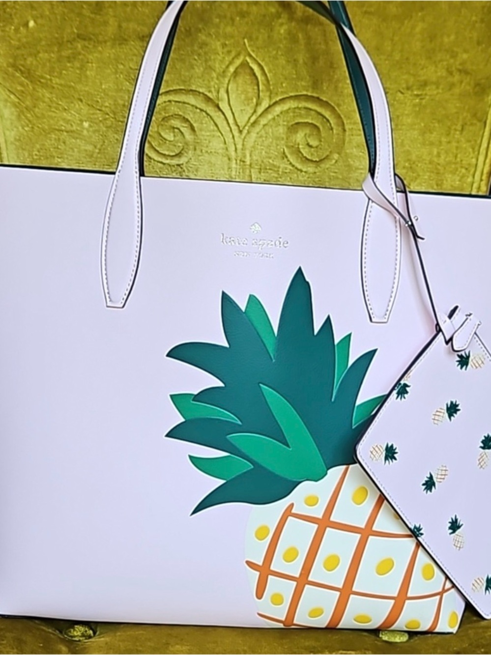 Kate Spade Colada Pineapple Reversible Tote + Pouch ~ NWOT - Picture 3 of 7